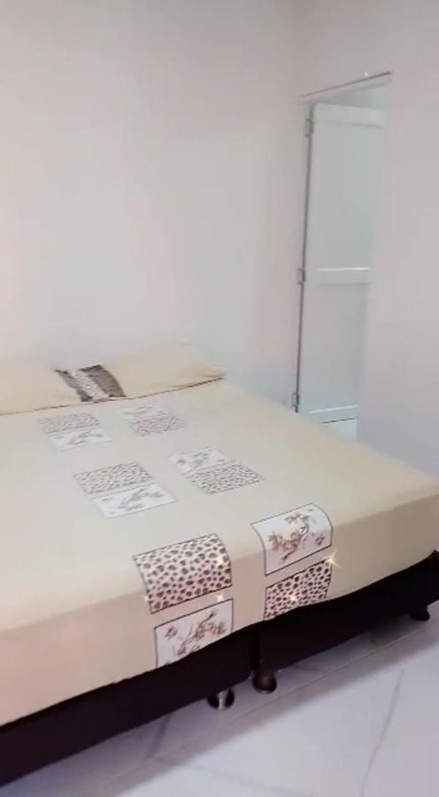 La Medellin Hostal Cartagena Екстер'єр фото